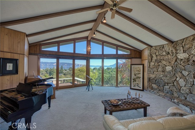 Detail Gallery Image 10 of 71 For 807 Crystal Lake Way, Lakeport,  CA 95453 - 4 Beds | 4 Baths