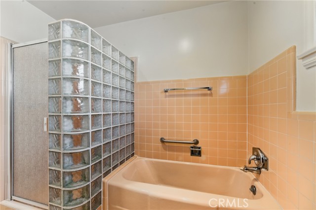Detail Gallery Image 29 of 41 For 4482 Don Miguel Dr, Los Angeles,  CA 90008 - 2 Beds | 1/1 Baths