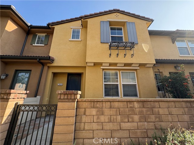 Detail Gallery Image 1 of 32 For 2868 E via Fiano, Ontario,  CA 91764 - 3 Beds | 2/1 Baths