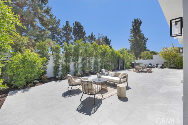 18802 Saginaw Drive, Irvine CA: https://media.crmls.org/medias/7846b8c9-1b8d-44bd-bb2a-fef9e1da79b8.jpg