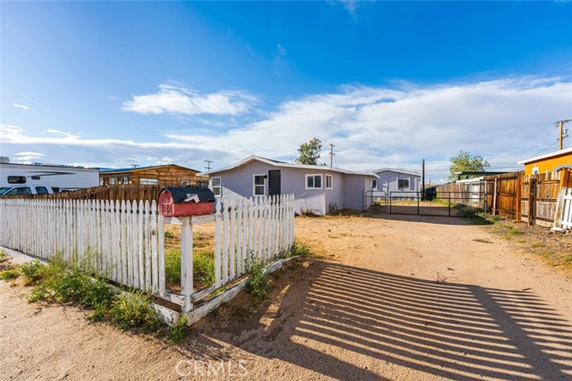 Detail Gallery Image 38 of 47 For 26853 Anderson St, Boron,  CA 93516 - 6 Beds | 3 Baths