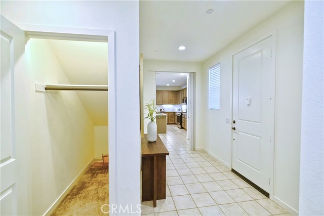 2969 E Merritt Paseo, Ontario CA: https://media.crmls.org/medias/7847efc6-6470-4bf2-8e54-a3d96e3474f3.jpg