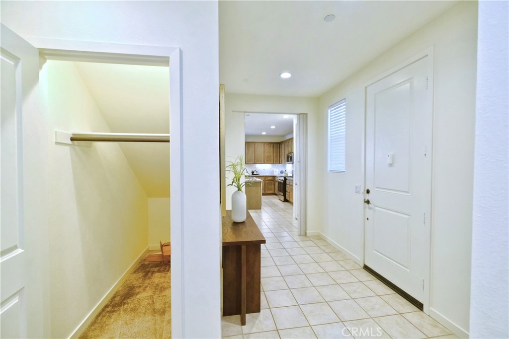 MLS #WS25176152 img 18