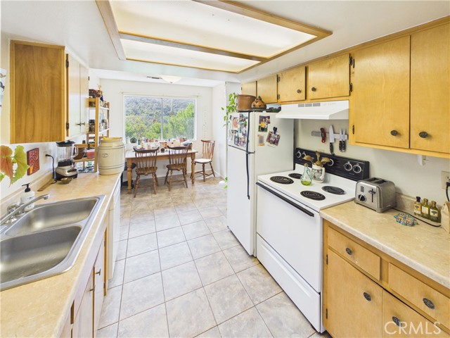 Detail Gallery Image 5 of 35 For 5035 Jones, Mariposa,  CA 95338 - 3 Beds | 2 Baths