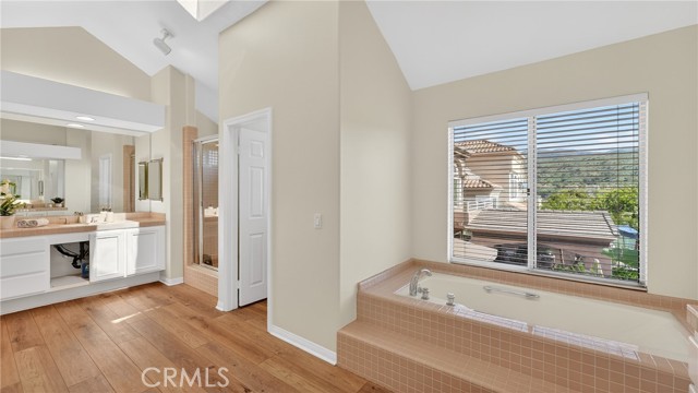 Detail Gallery Image 17 of 35 For 6 Cardiff, Trabuco Canyon,  CA 92679 - 4 Beds | 3/1 Baths