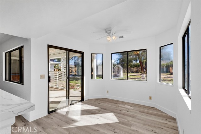 Detail Gallery Image 14 of 58 For 13027 Quapaw, Apple Valley,  CA 92308 - 4 Beds | 3/1 Baths