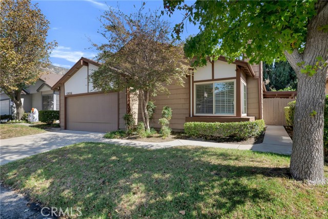 13936 Olive Grove Lane