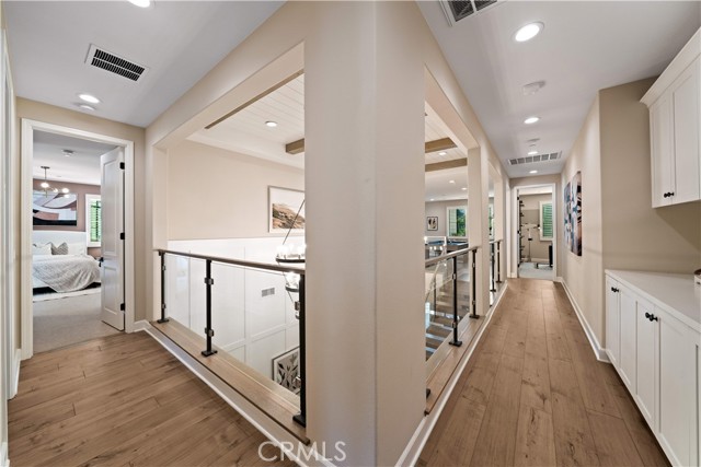 142 Salt spg, Irvine CA: https://media.crmls.org/medias/784ac706-d62b-40aa-8312-09ed212831e3.jpg