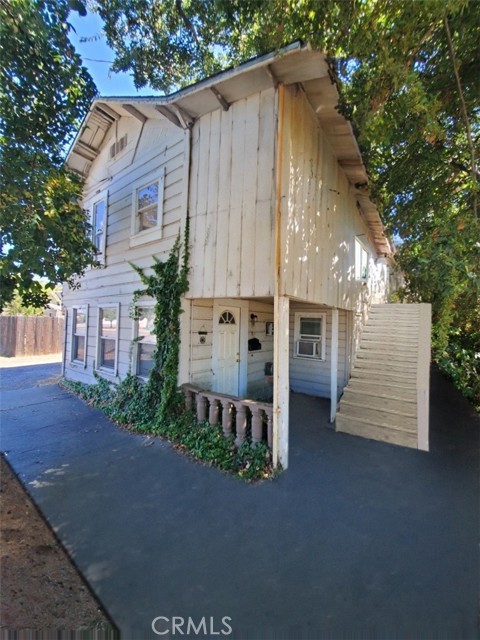 Detail Gallery Image 2 of 9 For 304 W Laurel St, Willows,  CA 95988 - 6 Beds | 5 Baths