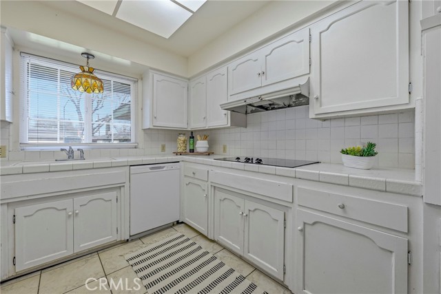 Detail Gallery Image 7 of 37 For 688 Elise Ct, Merced,  CA 95340 - 3 Beds | 2 Baths