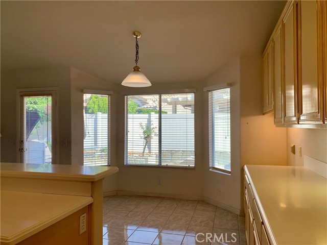 Detail Gallery Image 10 of 39 For 1418 Las Colinas, Banning,  CA 92220 - 3 Beds | 2/1 Baths