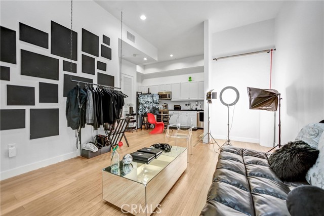 Detail Gallery Image 8 of 22 For 1401 Mission St #105,  South Pasadena,  CA 91030 - 1 Beds | 1 Baths