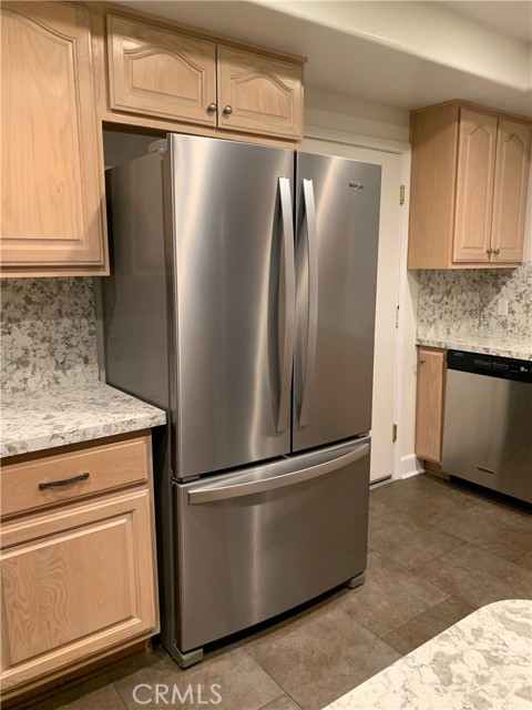 Detail Gallery Image 10 of 26 For 292 Alpine St #2,  Pasadena,  CA 91106 - 2 Beds | 2/1 Baths