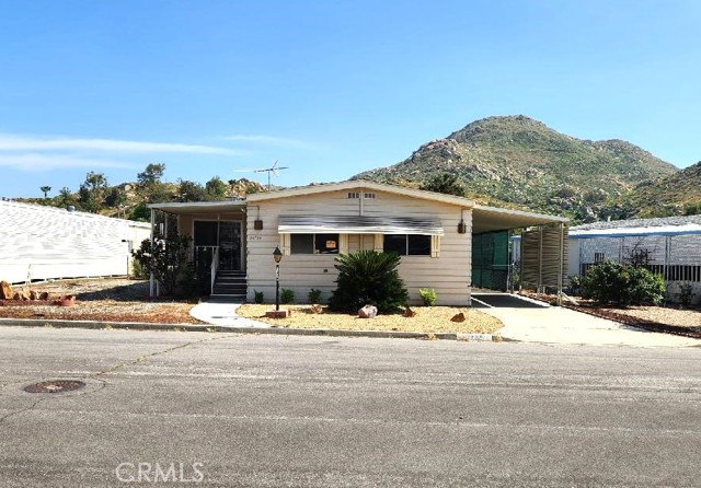 MLS# SW23069317