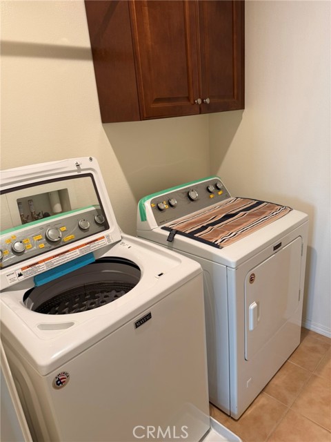 Detail Gallery Image 2 of 4 For 6938 Bank Side Dr, Jurupa Valley,  CA 91752 - 1 Beds | 1 Baths
