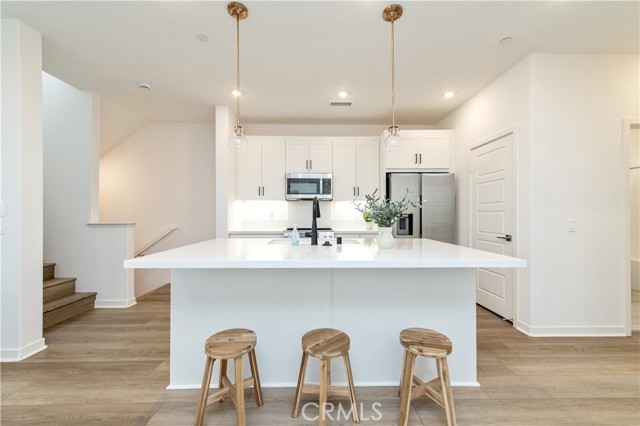 Detail Gallery Image 19 of 46 For 136 Ruby Rd, Rancho Mission Viejo,  CA 92694 - 3 Beds | 2/1 Baths