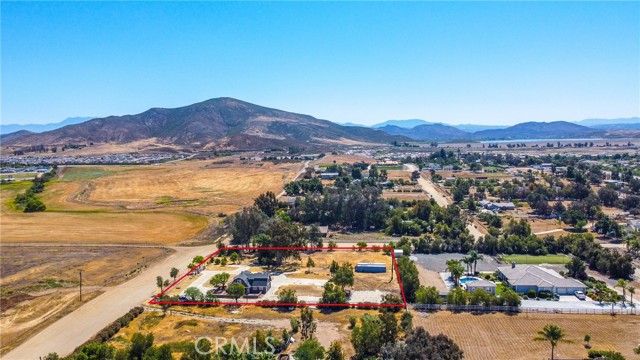 36055 Maddalena Road, Winchester CA: https://media.crmls.org/medias/784f74f9-0d05-44bf-8efb-10673672a45b.jpg