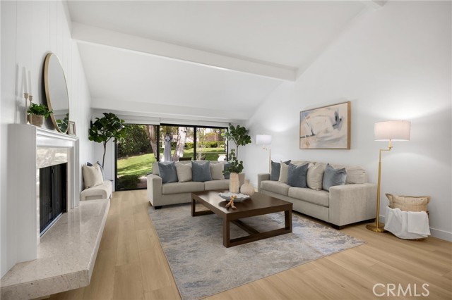 Front Image Thumbnail for CRPW26068953