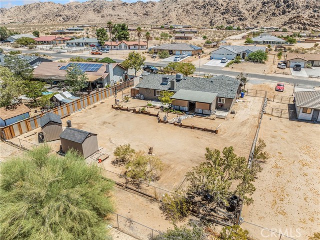 16986 Ouray Road, Apple Valley CA: https://media.crmls.org/medias/784fbf94-3462-4414-9406-c84784de6af0.jpg