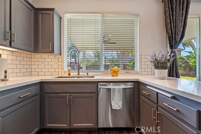 Detail Gallery Image 7 of 20 For 27364 Pacos Ridge, Corona,  CA 92883 - 4 Beds | 3 Baths