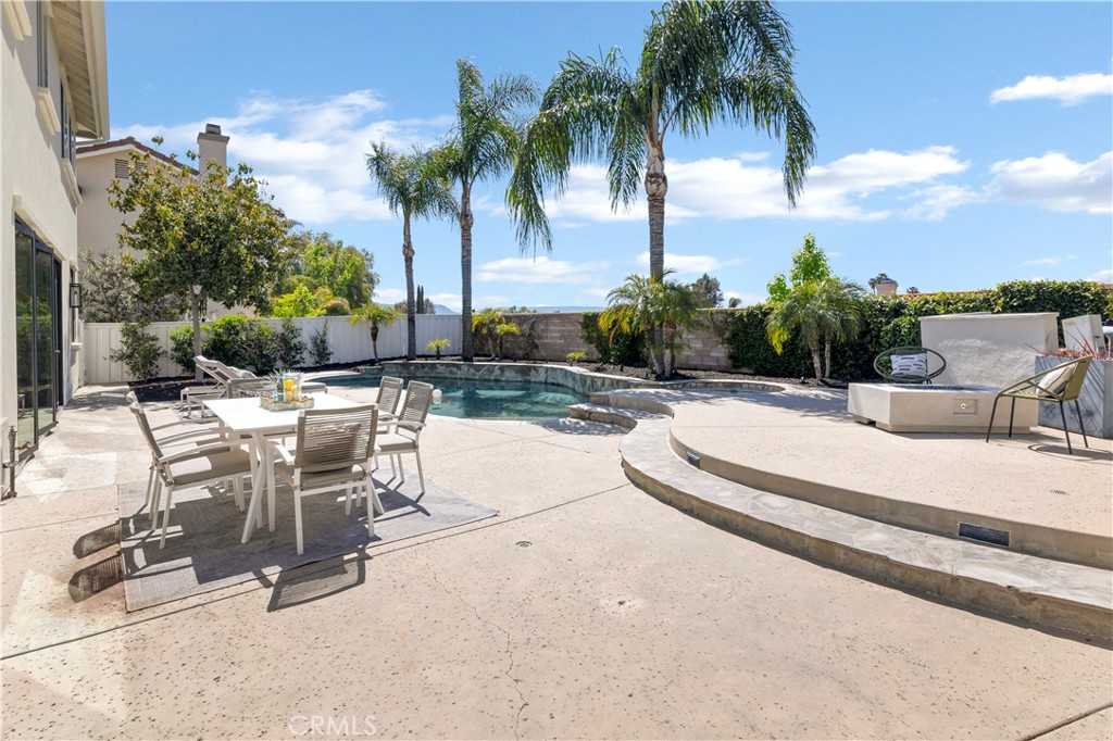 40225 Camino Campos Verde