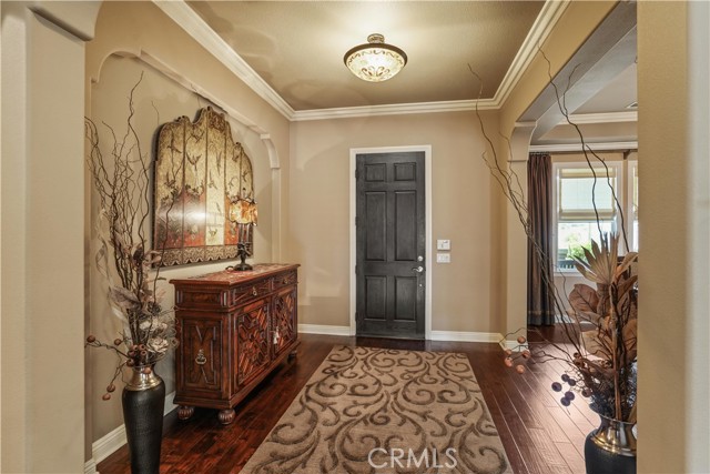 26935 Cotswold Drive, Canyon Country CA: https://media.crmls.org/medias/785170e3-6e47-45e8-8542-29d299e16c59.jpg