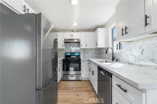 Detail Gallery Image 9 of 17 For 523 W 12th #2,  San Pedro,  CA 90731 - 10 Beds | 10 Baths