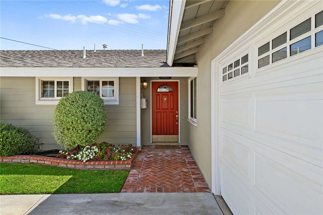 Detail Gallery Image 9 of 35 For 13262 Shasta Cir, Westminster,  CA 92683 - 4 Beds | 2 Baths