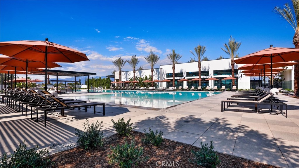 MLS #OC25246859 image #10