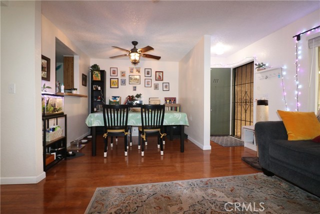 Detail Gallery Image 14 of 46 For 12121 Centralia St #111,  Lakewood,  CA 90715 - 1 Beds | 1 Baths