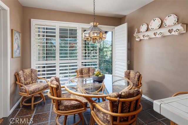 Detail Gallery Image 13 of 39 For 3342 Dunsmere, Glendale,  CA 91206 - 3 Beds | 2 Baths