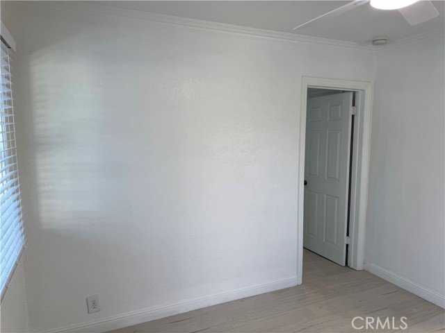 Detail Gallery Image 3 of 5 For 17785 Grand Ave a,  Lake Elsinore,  CA 92530 - 1 Beds | 1 Baths