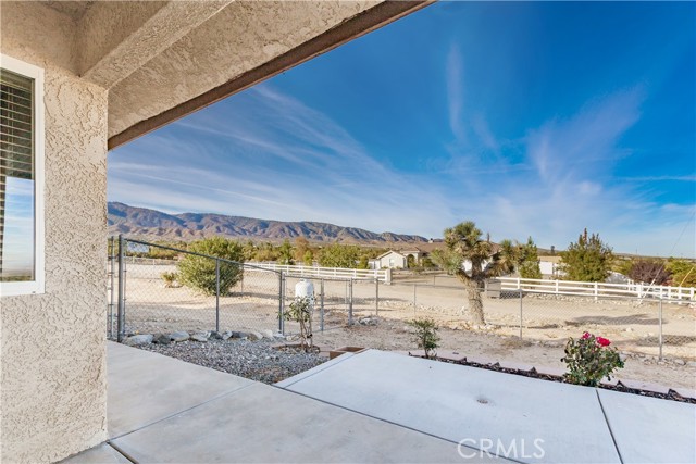 Detail Gallery Image 41 of 64 For 1118 Smoke Tree Rd, Pinon Hills,  CA 92372 - 3 Beds | 2 Baths