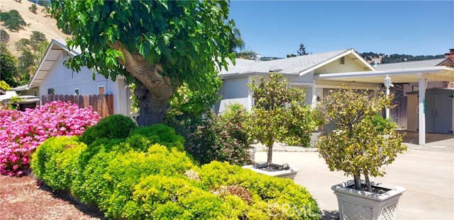 7762 Cora Drive, Lucerne CA: https://media.crmls.org/medias/7854b0f5-6d1c-4abc-b18d-26cebbff9901.jpg
