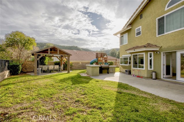 Detail Gallery Image 30 of 63 For 28030 Kenton, Saugus,  CA 91350 - 5 Beds | 3 Baths