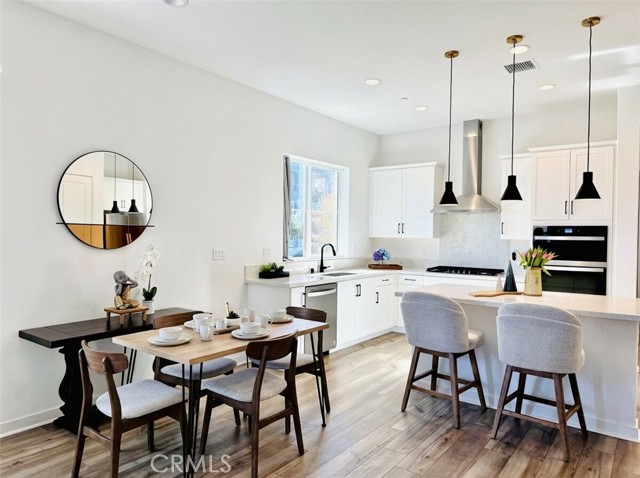 Detail Gallery Image 7 of 28 For 147 Culture, Irvine,  CA 92618 - 4 Beds | 3 Baths