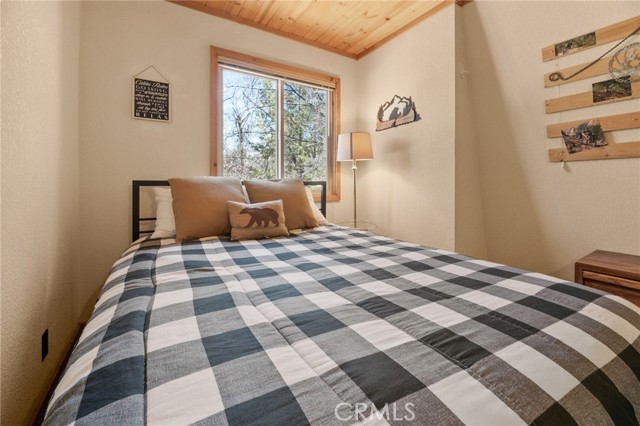 Detail Gallery Image 22 of 44 For 1195 S Minton Ave, Big Bear City,  CA 92314 - 4 Beds | 2 Baths