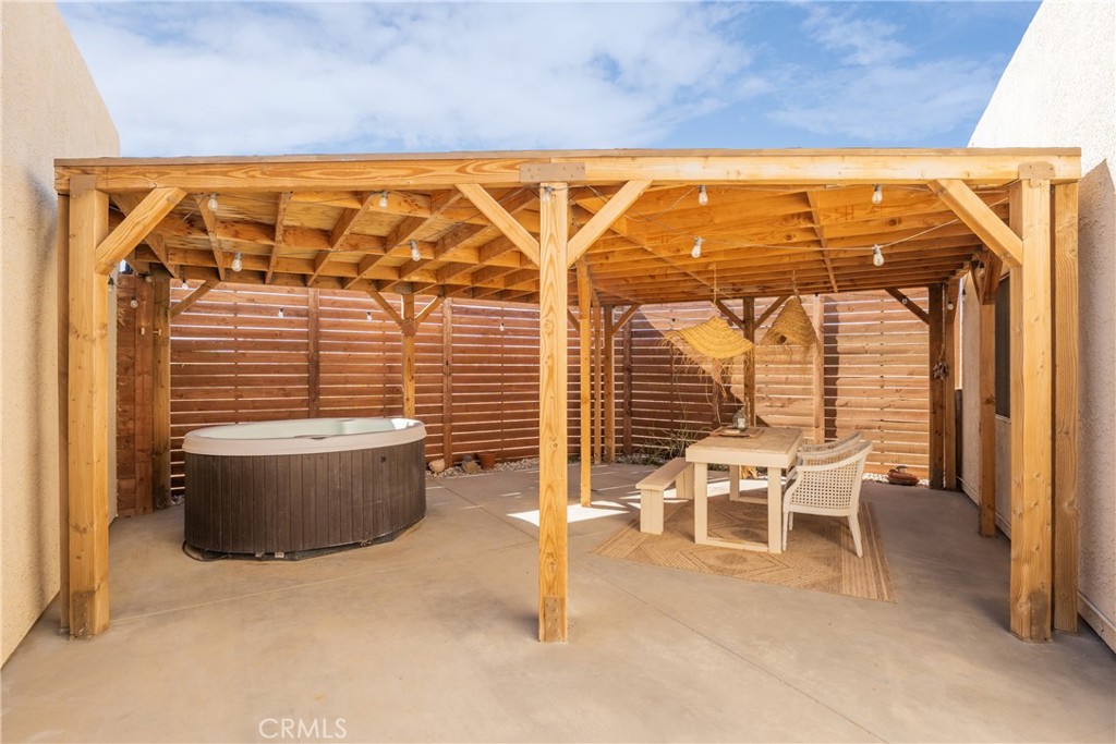 MLS #JT25254809 image #44