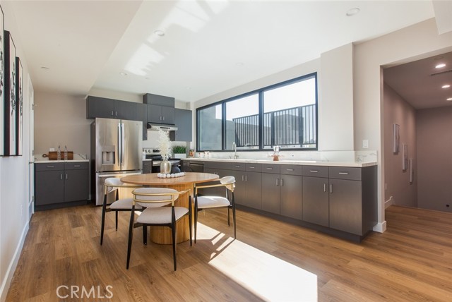 Detail Gallery Image 2 of 36 For 3682 Harriman Ave #3,  El Sereno,  CA 90032 - 2 Beds | 2/1 Baths