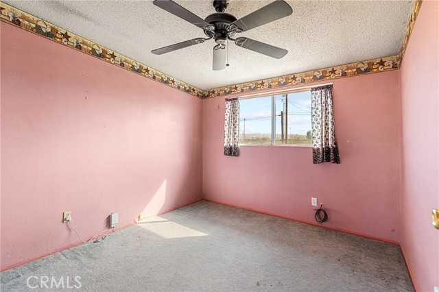 Detail Gallery Image 17 of 31 For 21103 Wigwam St, Apple Valley,  CA 92307 - 3 Beds | 1/1 Baths