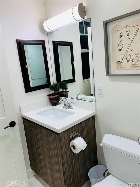 4818 Satsuma Avenue, North Hollywood CA: https://media.crmls.org/medias/785780a0-7be1-4be1-9f15-67f5d195a54c.jpg