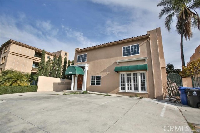 Detail Gallery Image 4 of 25 For 670 Crenshaw, Los Angeles,  CA 90005 - 8 Beds | 5 Baths