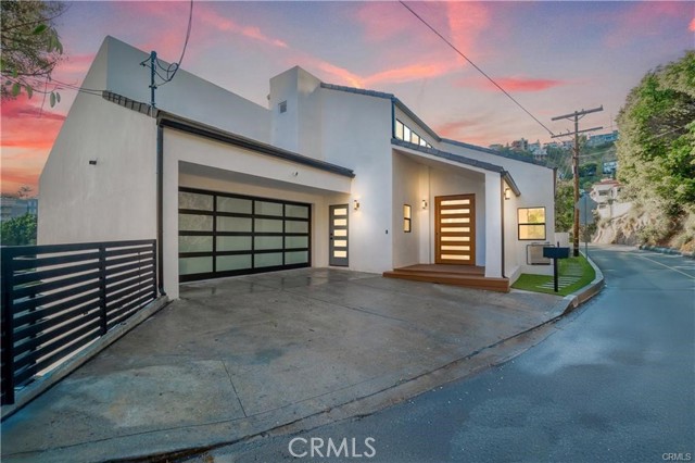 Detail Gallery Image 46 of 55 For 8566 Hollywood Bld, Los Angeles,  CA 90069 - 6 Beds | 6/1 Baths