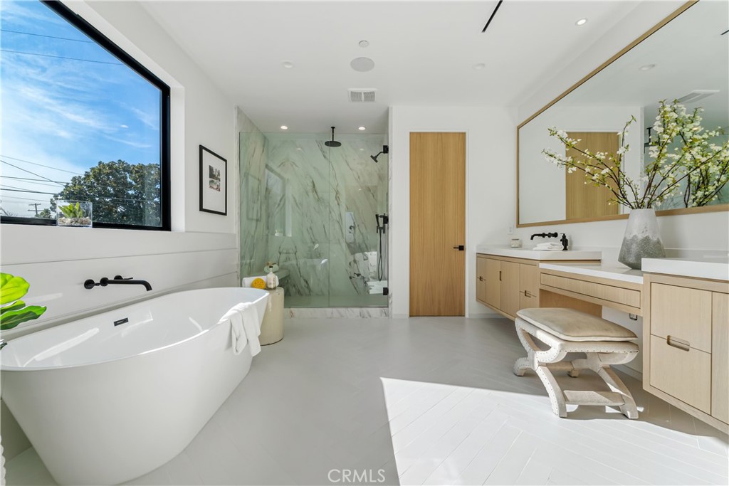 13226 Morrison StreetSherman Oaks img 19