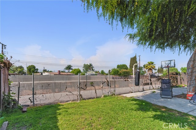 415 Cadbrook Drive, La Puente CA: https://media.crmls.org/medias/7858ed1d-bef1-408b-92e8-0ecbd22cc04b.jpg
