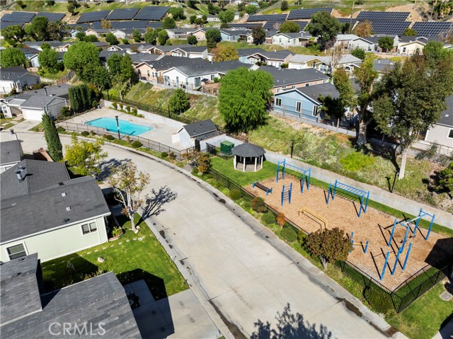 Detail Gallery Image 38 of 40 For 20066 Crestview, Canyon Country,  CA 91351 - 2 Beds | 2 Baths