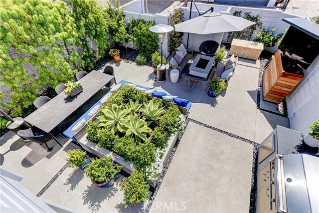 316 5th Street, Manhattan Beach CA: https://media.crmls.org/medias/785a1385-5bd9-4dd5-b12f-be1d005ffab6.jpg