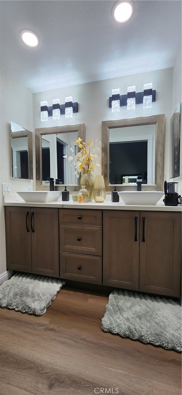 Detail Gallery Image 12 of 13 For 401 Corte Rojo, Upland,  CA 91786 - 2 Beds | 2/1 Baths