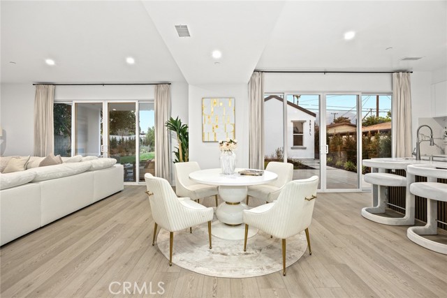 Detail Gallery Image 14 of 40 For 3815 Sycamore St, Pasadena,  CA 91107 - 5 Beds | 5/1 Baths