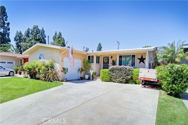 11003 Pangborn Avenue, Downey CA: https://media.crmls.org/medias/785c12a3-f5e8-4cea-a195-5e9a6028aadd.jpg